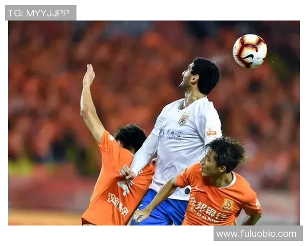 刘军独家分享足球心得与技巧助你提升球技的秘密解析